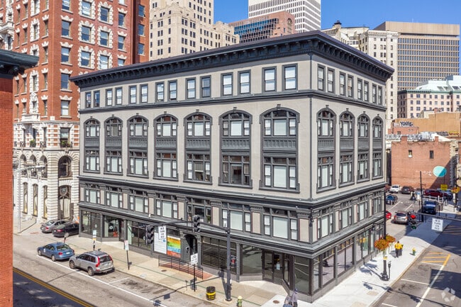 Front of Case Mead - The Case-Mead Lofts