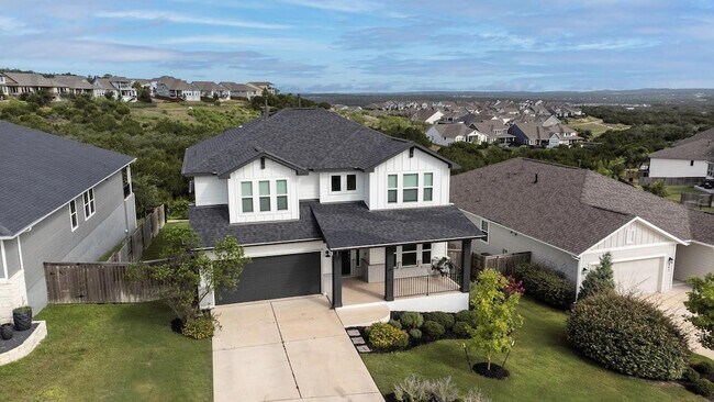 Building Photo - 829 Dayridge Dr