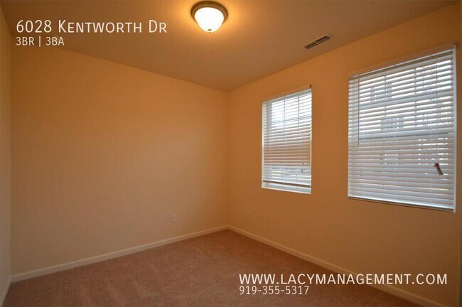 Building Photo - 6028 Kentworth Dr