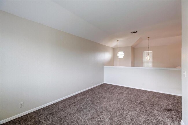 Building Photo - 16712 Hamilton Point Cir