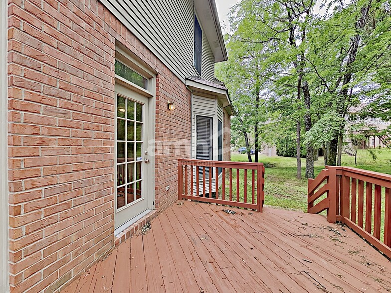 Building Photo - 908 Wonderland Pass