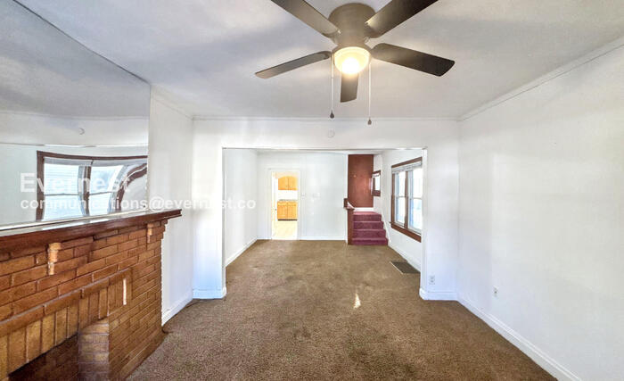 Building Photo - 661 S Burgess Ave