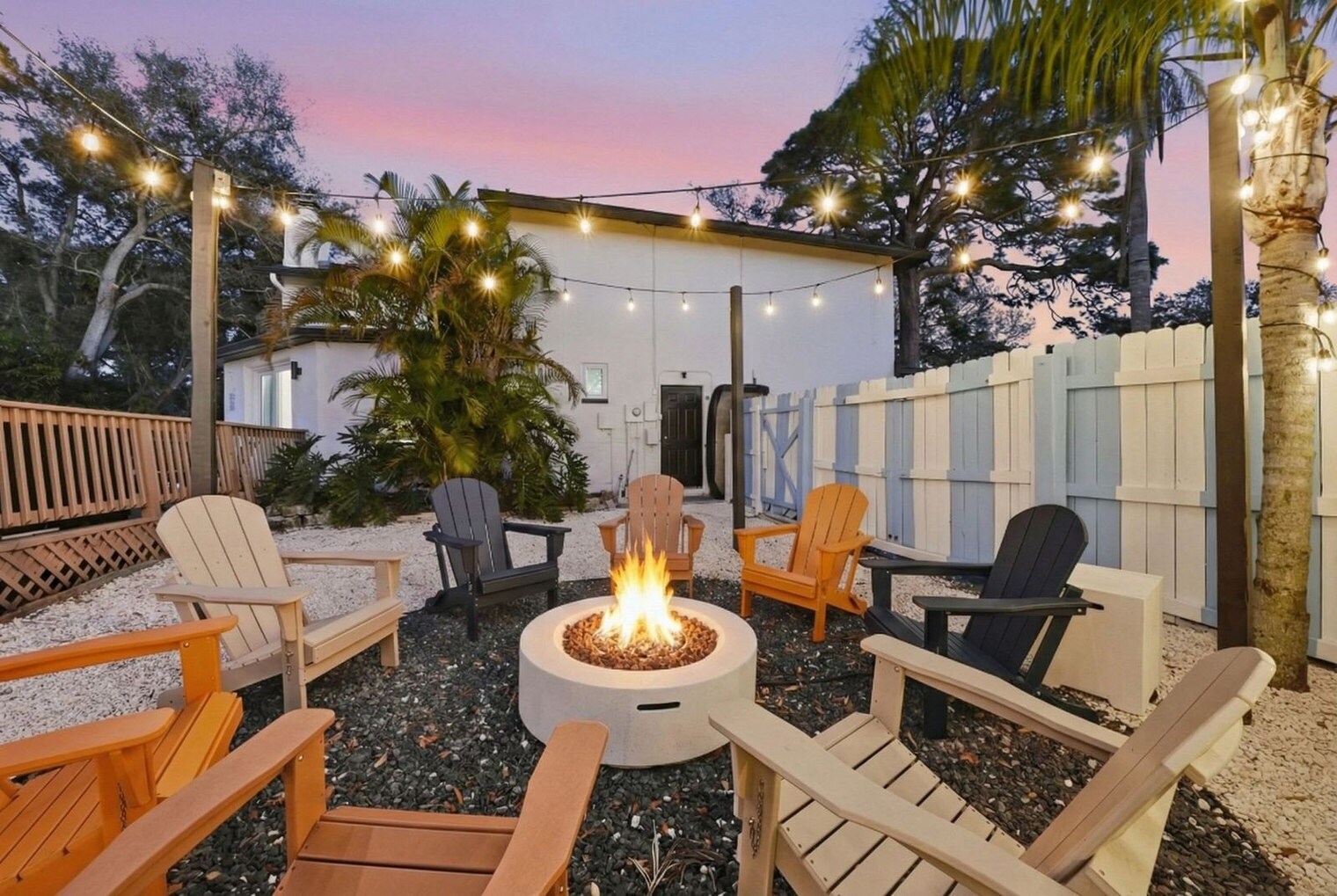 Building Photo - 14323 83rd Pl N