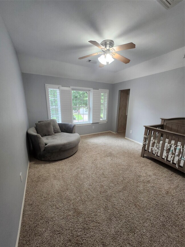 Building Photo - 14422 Light Falls Ct