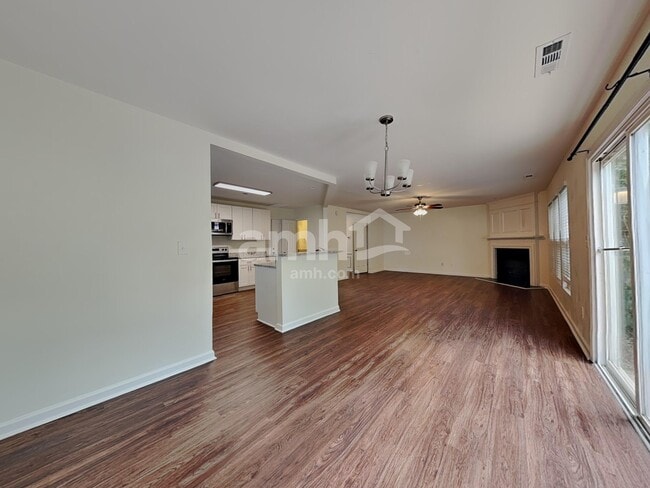 Building Photo - 5114 Wetlands Dr