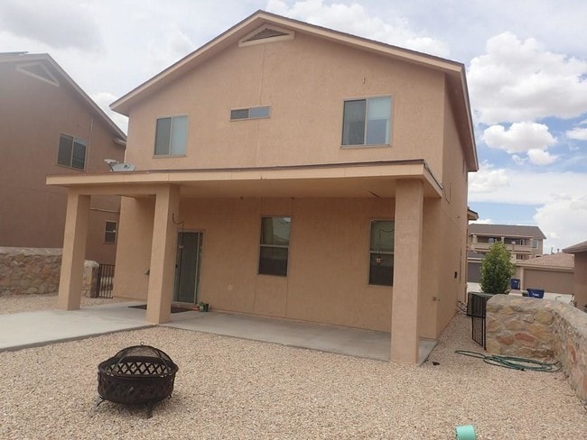 Building Photo - 5032 Copper Ranch Ave