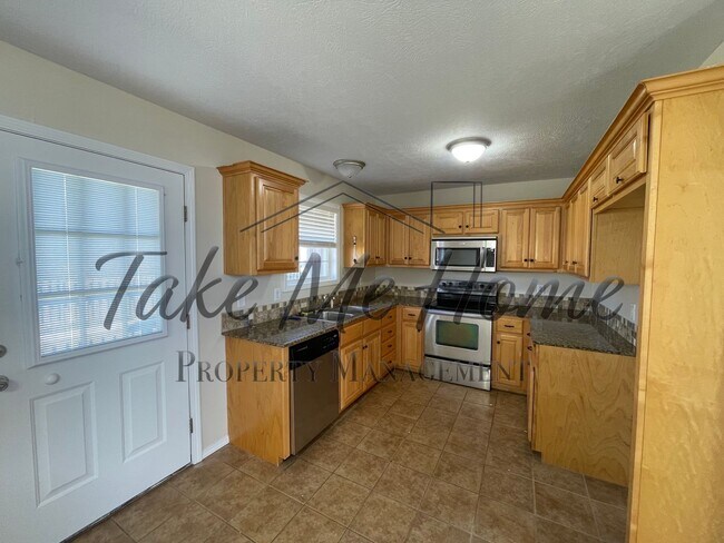 Building Photo - Fully Updated 3 Bedroom Home in Republic!