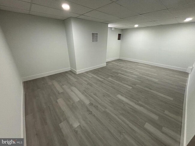 Building Photo - 511 WHITPAIN