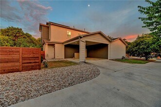 Building Photo - 1000 Taulbee Ln