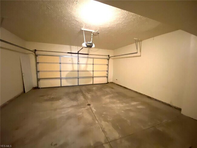 Building Photo - 311 Bucknell Ct