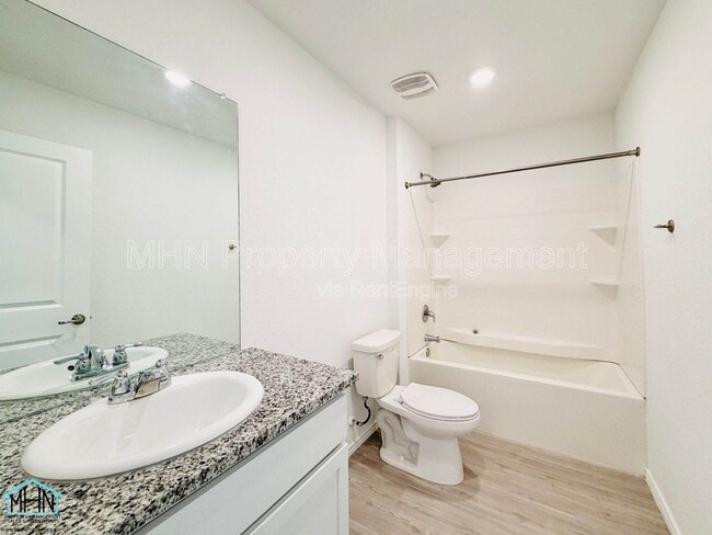 Building Photo - 10154 Asta Trl