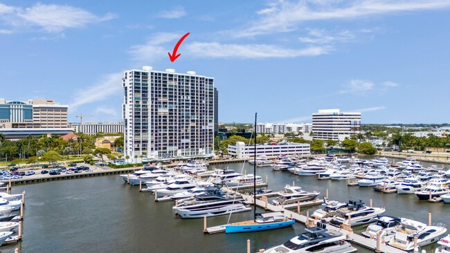 Building Photo - 400 N Flagler Dr