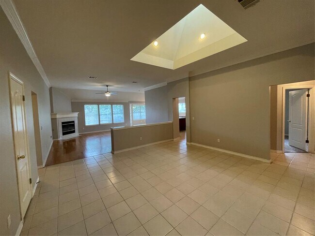 Building Photo - 6605 Needham Ln