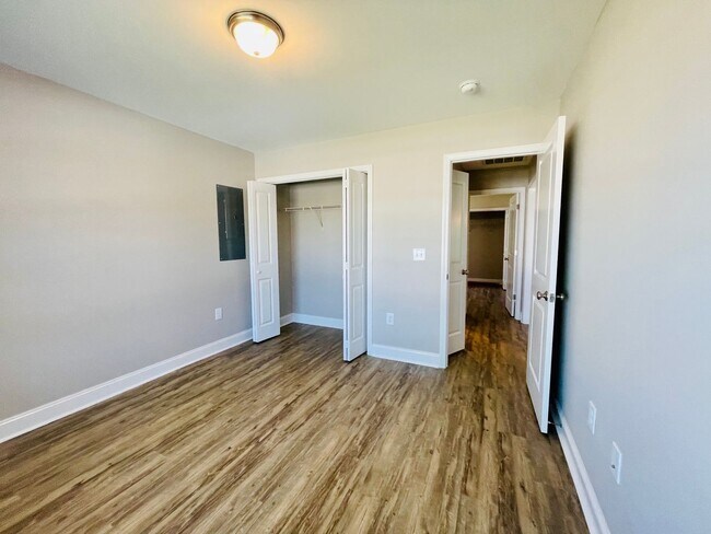 Building Photo - 1 year New 3bd / 2ba w/ high end finishes, right in the heart of Conway!!