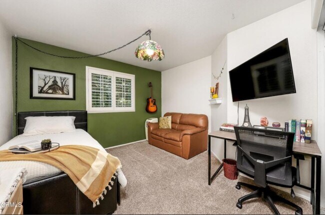 Building Photo - 40454 La Quinta Ct