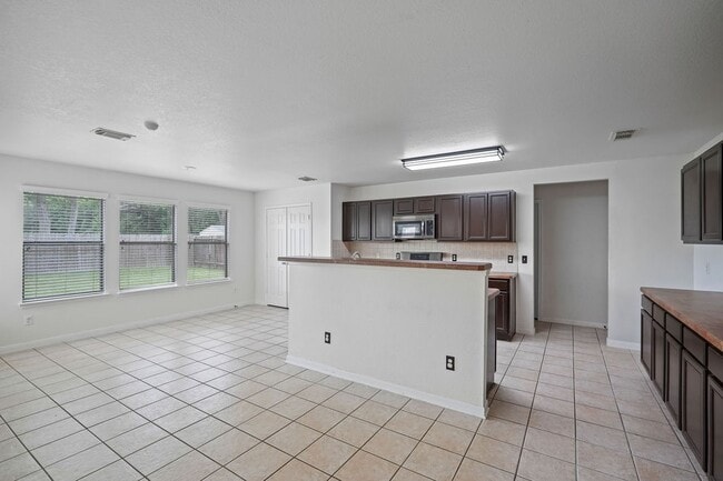 Building Photo - 1334 Flatrock Creek Dr