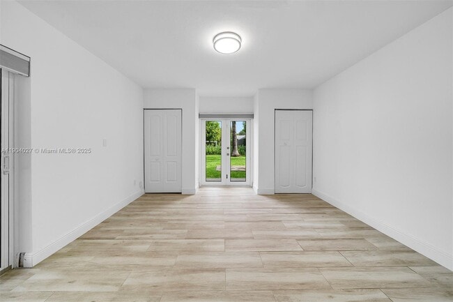 Building Photo - 7575 SW 134th St