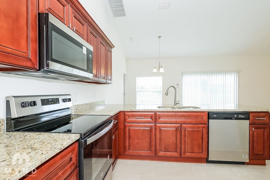 Building Photo - 9 Cecilia Way