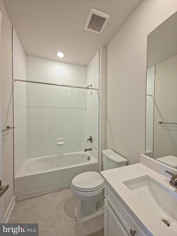 Building Photo - 3552 Worthington Blvd