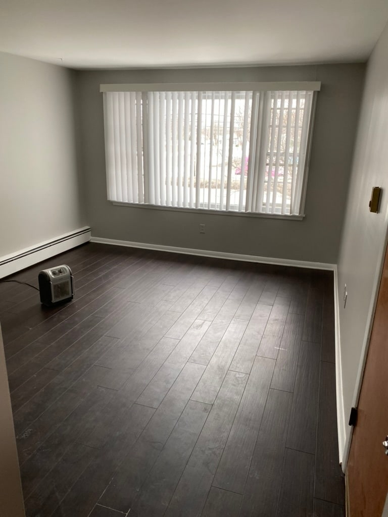 family room - 6062 Transit Rd