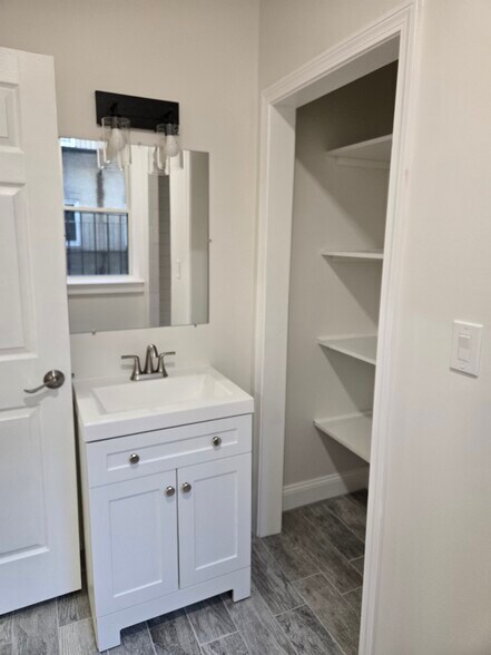 Building Photo - 1177 Commonwealth Ave