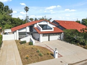 Building Photo - 9350 Tampa Ave
