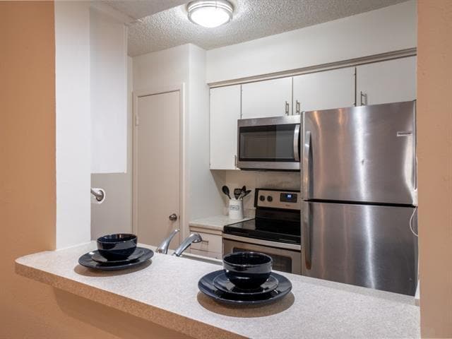 Building Photo - 5132 Amesbury Dr