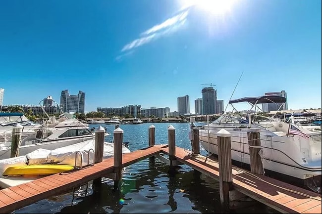 Building Photo - 500 Three Islands Blvd