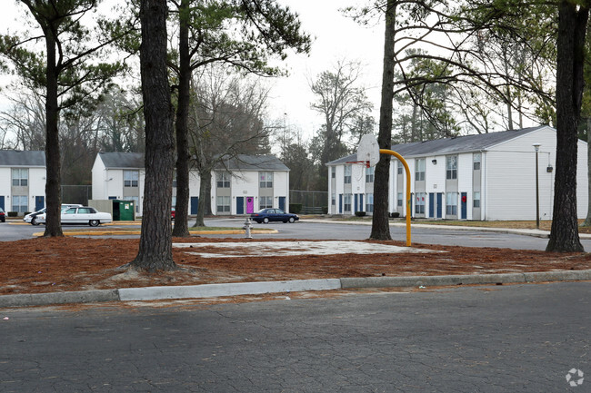 Building Photo - Jersey Park