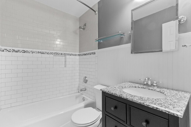Building Photo - 1532 Starbrook Dr