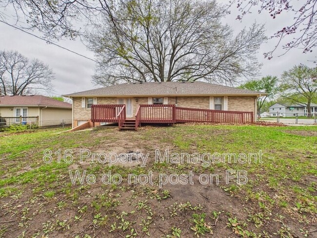 Building Photo - 817 N Choctaw Ave