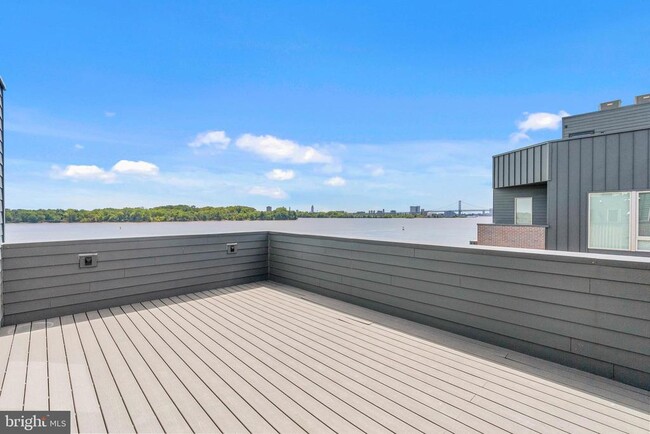 Building Photo - 3213 Birchview Walk