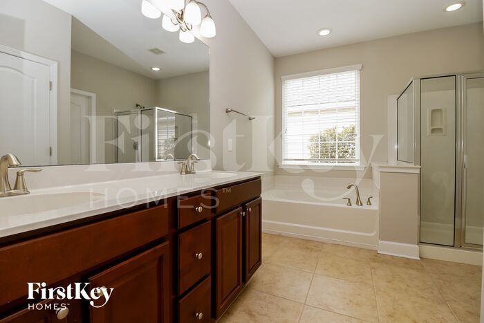Building Photo - 129 Lindera Preserve Blvd