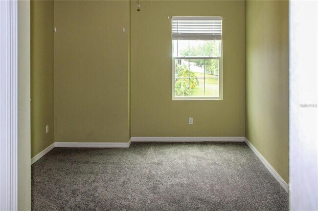 Building Photo - 2572 Limerick Cir