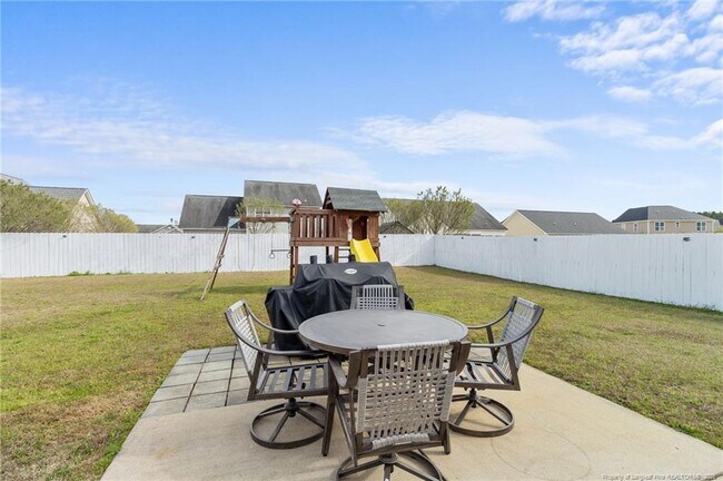 Building Photo - 255 Collinwood Dr