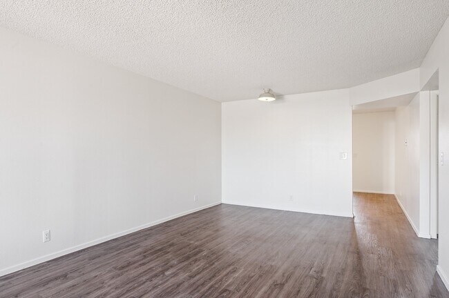 Building Photo - Terra Vista Gardens