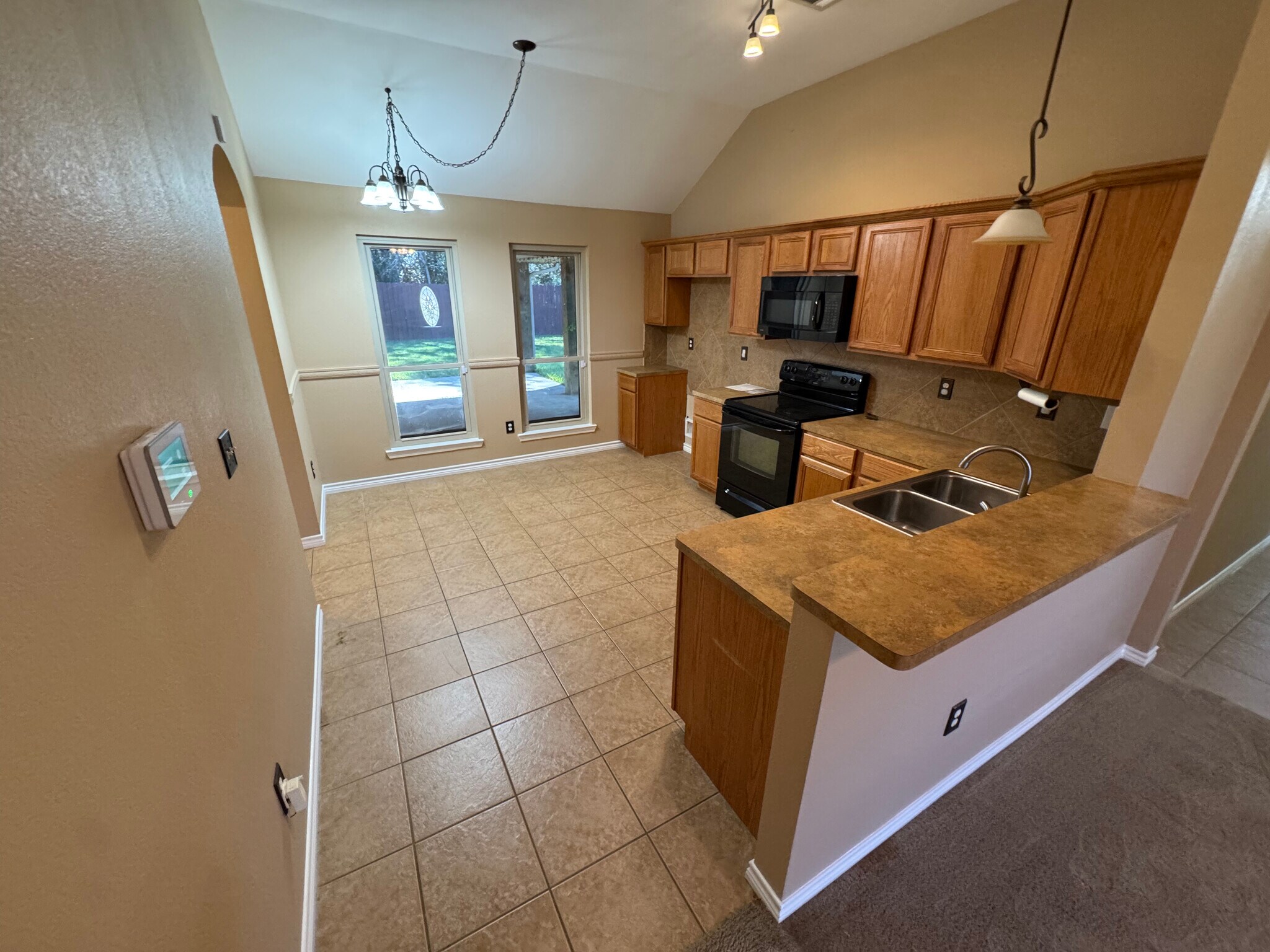 Building Photo - 5660 Springfield Cir W