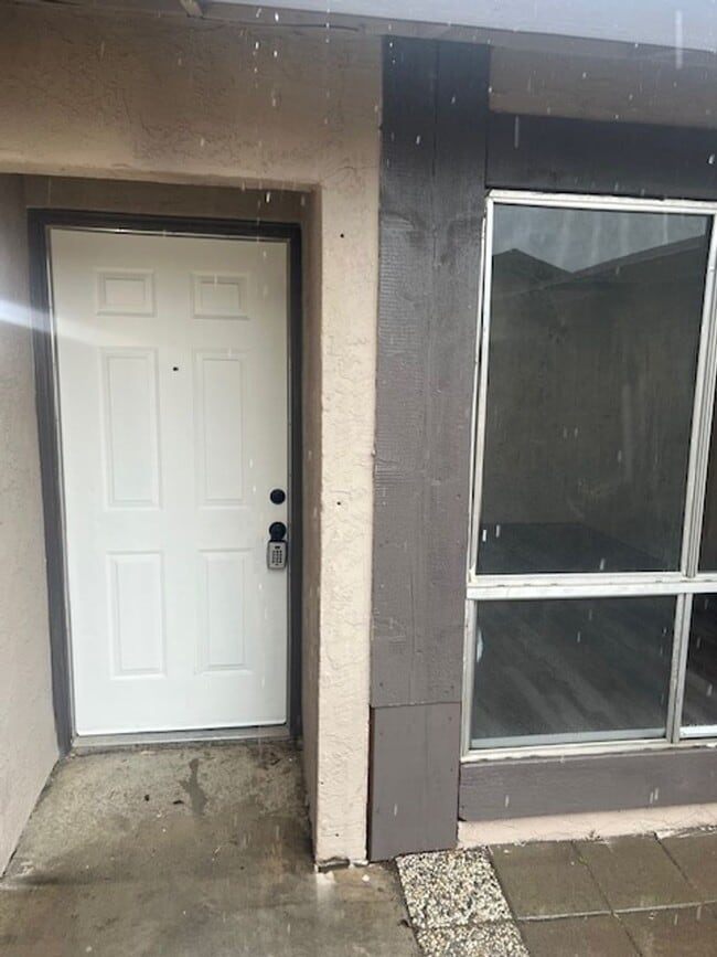 Building Photo - 1200 McDonald Way