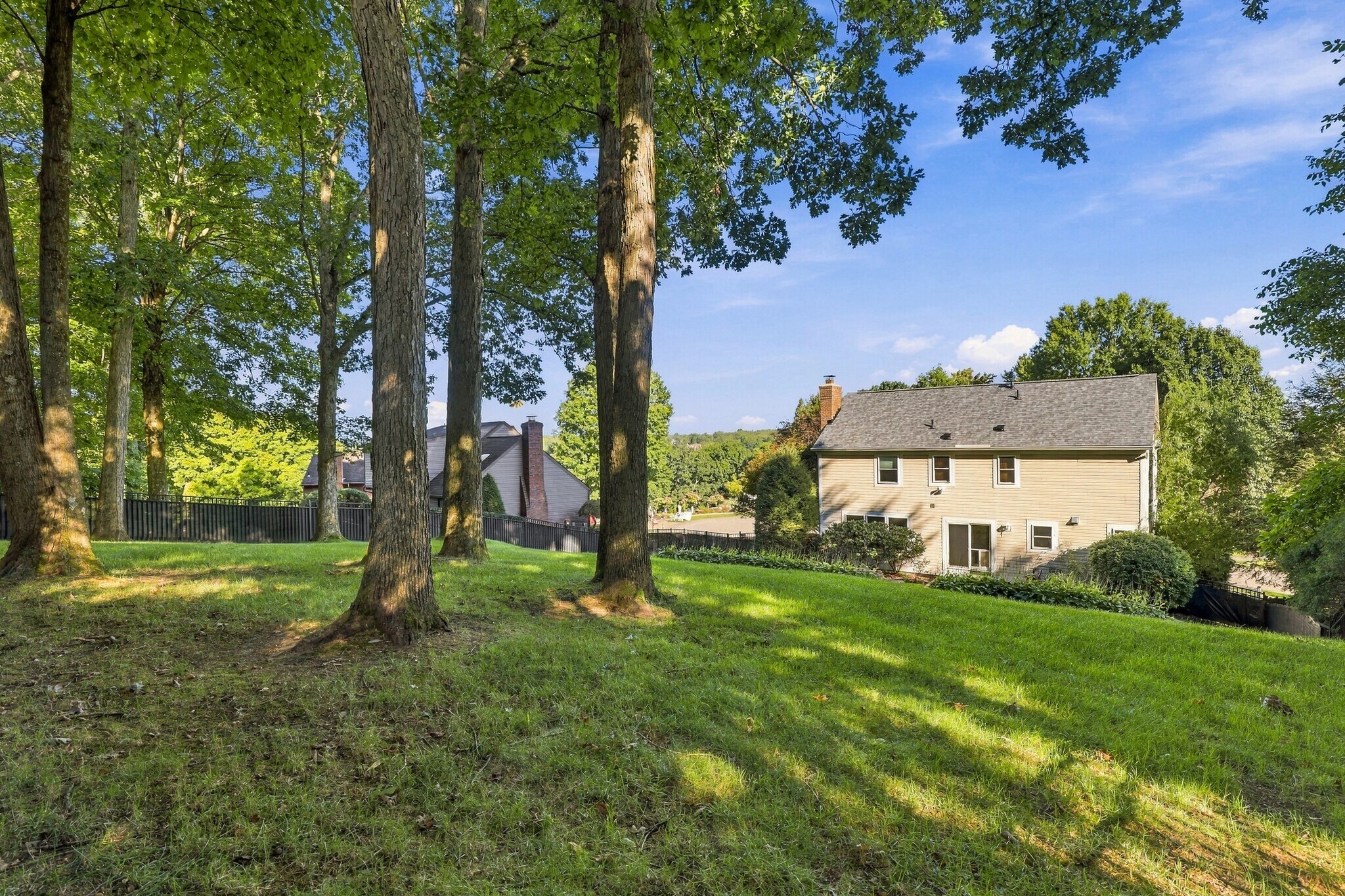 Building Photo - 134 Heldon Dr