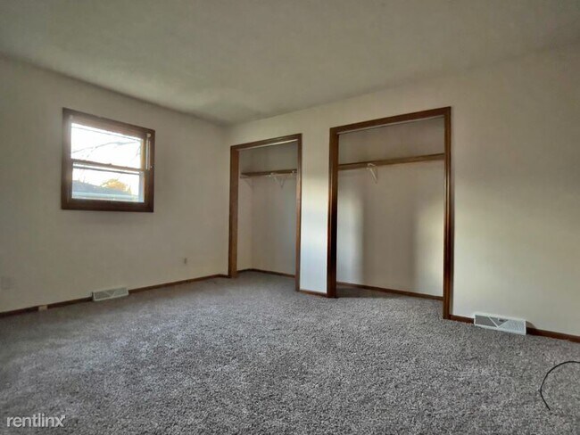 Building Photo - 2 br, 1 bath House - 2038 Austin Dr