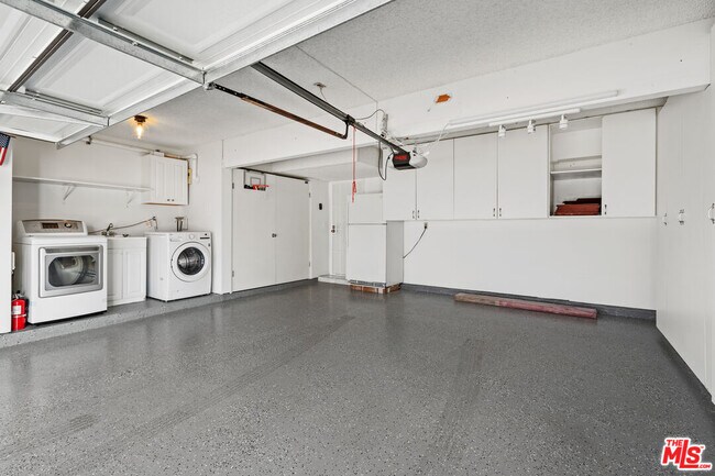 Building Photo - 1548 Michael Ln