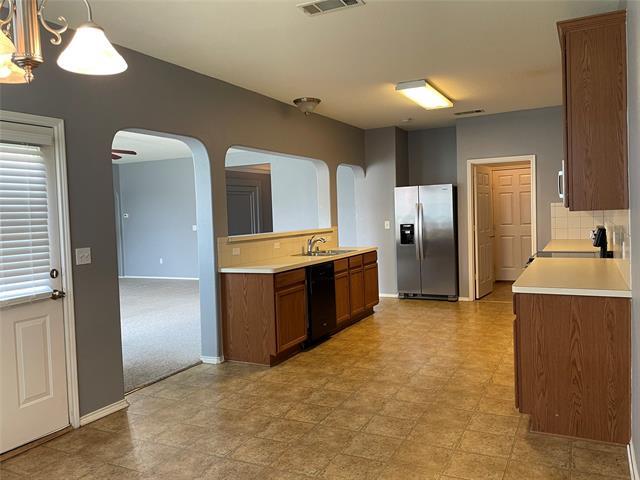 Building Photo - 241 Flatwood Dr