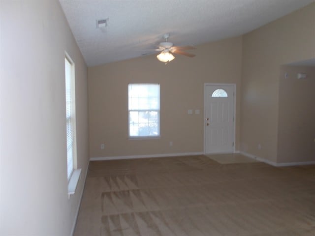 Building Photo - 15115 De Havilland Dr