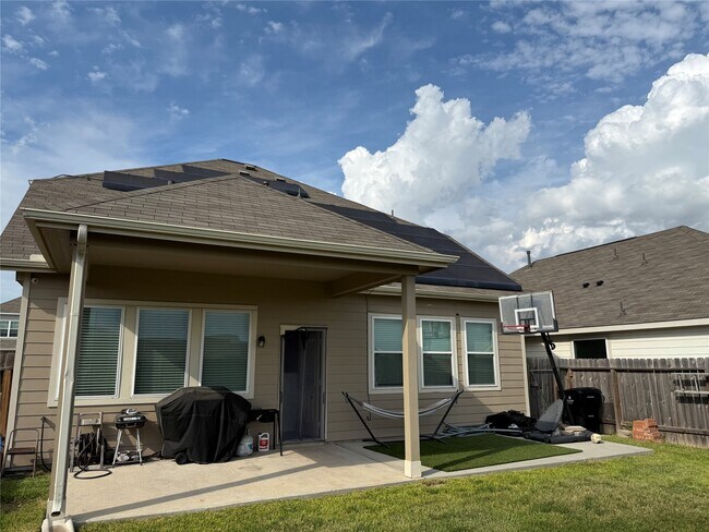 Building Photo - 24919 Bastiani Canvas Ln