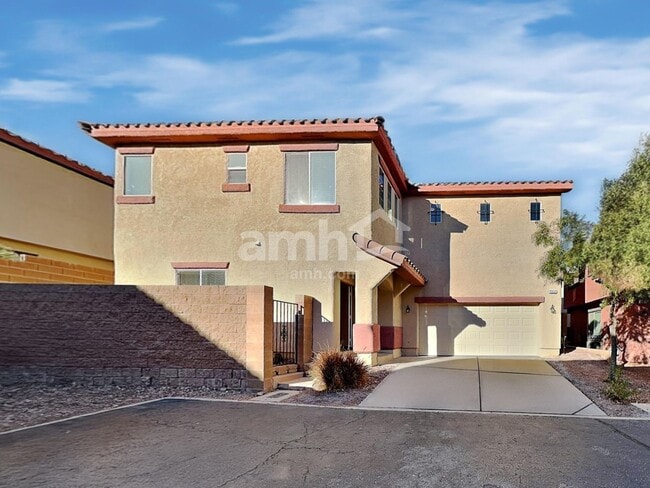 Building Photo - 10631 Lessona St