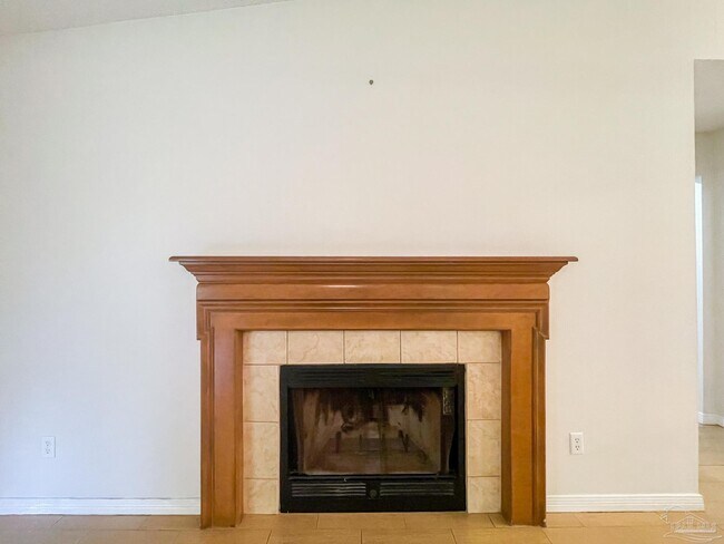 Building Photo - 9049 Bluebay Ln