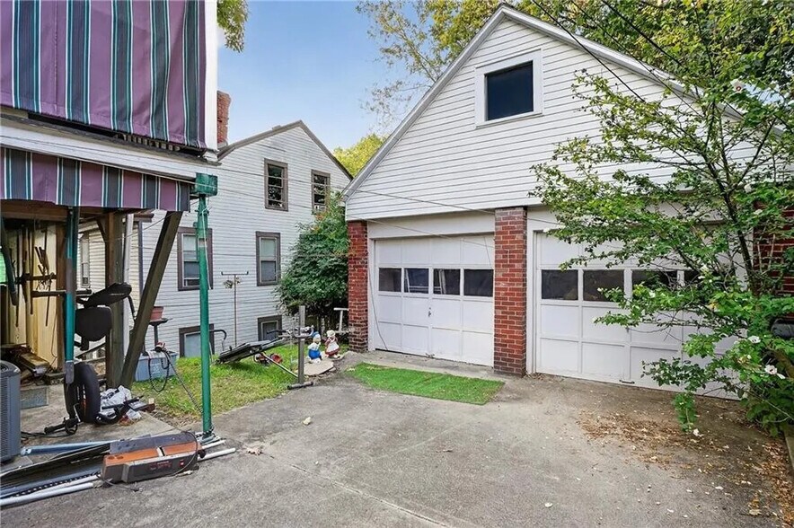 Building Photo - 21 Beech Ave