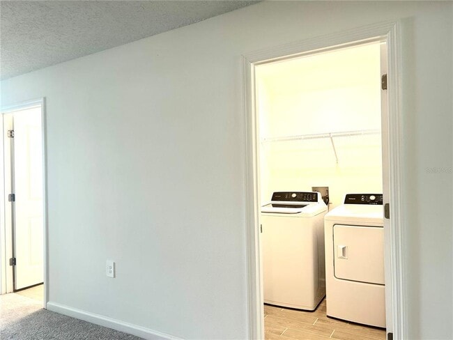 Building Photo - 3617 SE 37th Ct