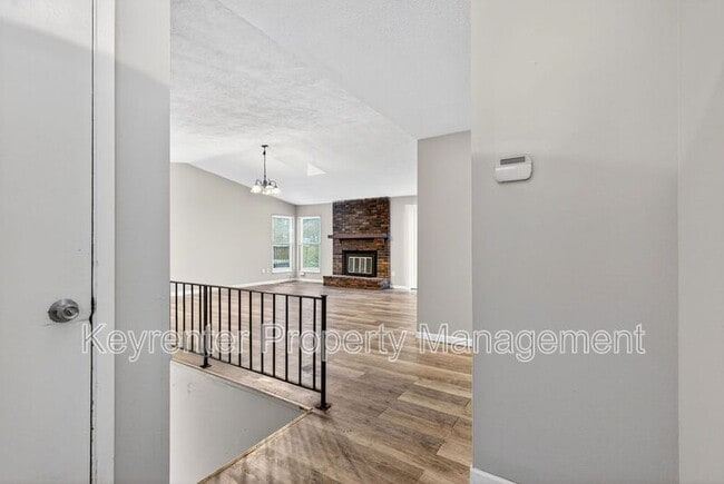 Building Photo - 12117 Castilon Ave