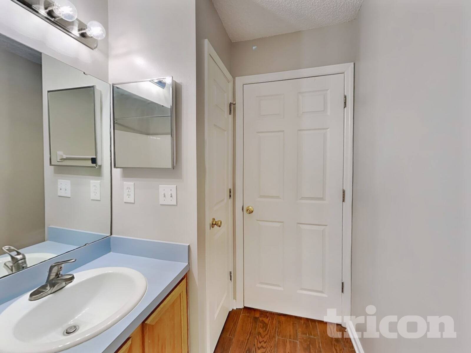 Building Photo - 3099 Wavering Ln